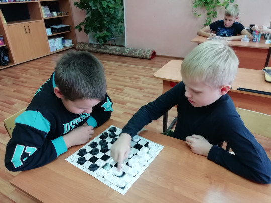 Первый день осенних каникул.